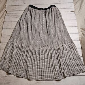 Adrianna Papell Midi Broom Skirt Cream And Black Geometric‎ Boho Size M Whimsy
